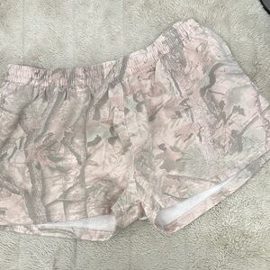 Harlow Camo Short